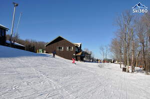 Longhouse Lodge